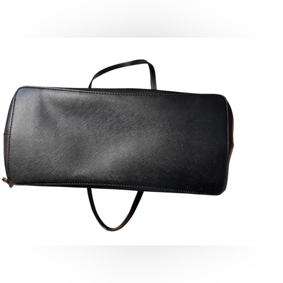 Kate Spade Tote - Picture 6 of 10